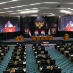 Rapat paripurna pengesahan dua Raperda oleh DPRD DKI Jakarta.(foto istimewa)