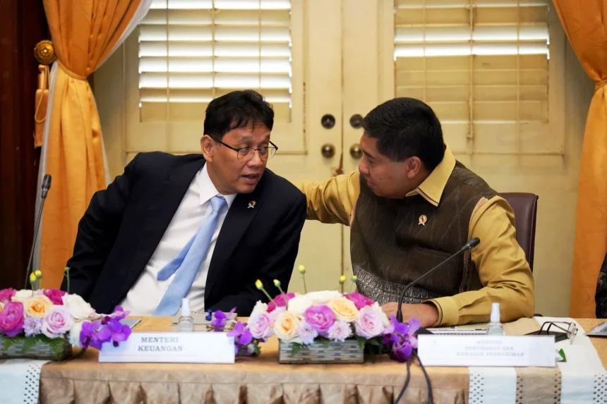 Menkeu Purbaya dan Menteri PKP Maruarar Sirait. Foto: Dok Humas