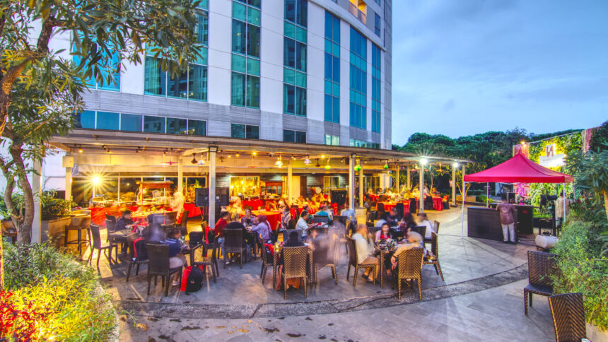 Ramadan Showcase Swiss-Belresidences Rasuna Epicentrum. (Alidrian Fahwi/ipol.id).
