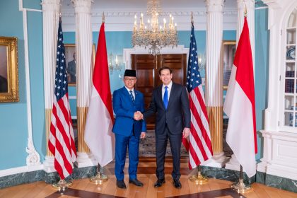 Menlu Ri dan timpalannya dari AS melakukan pertemuan bilateral pada Kamis (19/02/2026). Foto: Dpk Kemlu RI
