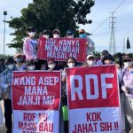 Aksi demo masyarakat Jakarta Utara yang terganggu dengan bau busuk RDF Plant.(Foto istimewa)