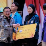 Penyerahan KJMU oleh Gubernur DKI Jakarta, Pramono Anung. Foto: Ist