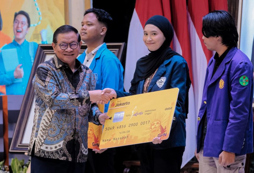 Penyerahan KJMU oleh Gubernur DKI Jakarta, Pramono Anung. Foto: Ist