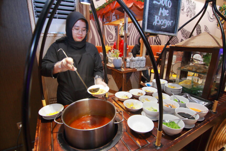 Aneka hidangan iftar Ramadan di Luminor Hotel Jakarta Kota. (Alidrian Fahwi/ipol.id).