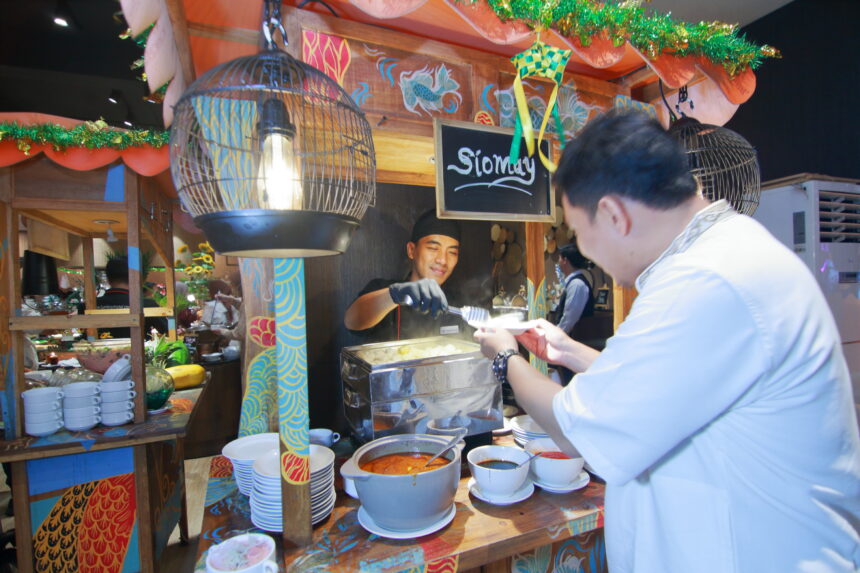 Aneka hidangan iftar Ramadan di Luminor Hotel Jakarta Kota. (Alidrian Fahwi/ipol.id).