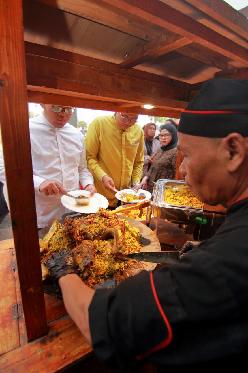 Ramadan Showcase Swiss-Belresidences Rasuna Epicentrum. (Alidrian Fahwi/ipol.id).