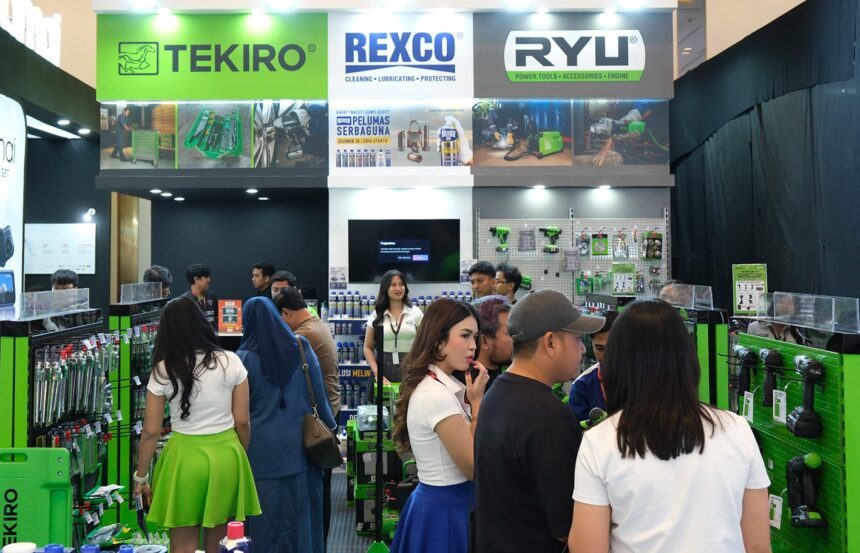 Mengukuhkan posisi sebagai pemimpin pasar, Tekiro Tools membawa solusi perbengkelan untuk mendukung era baru industri otomotif di Indonesia International Motor Show 2026. Foto/dok/tekiro