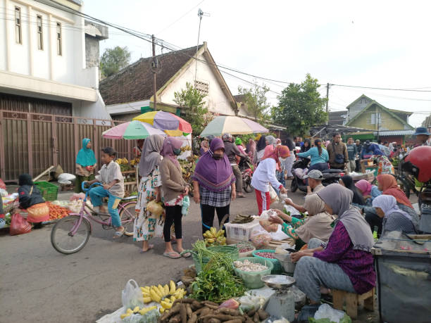 Harga Pangan Strategis, Terpantau Fluktuatif, Cabai Rawit Merah, Masih Tertinggi di Atas Rp76 Ribu