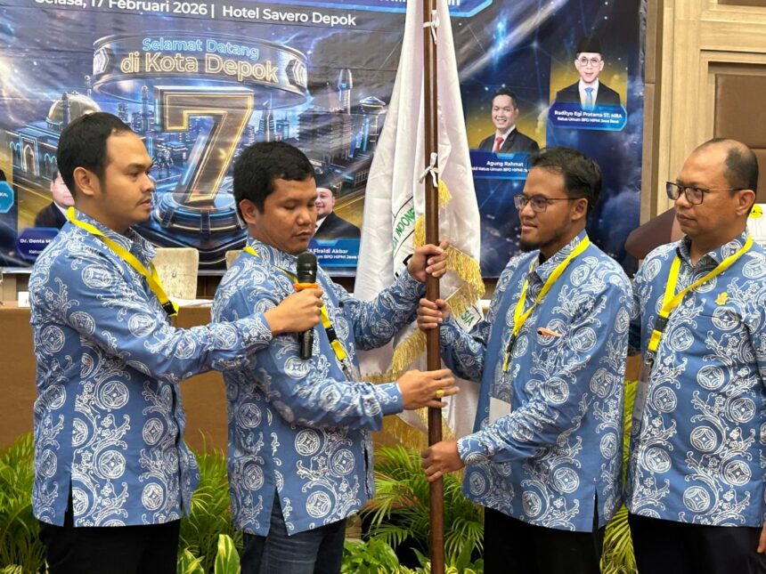 Adrian Fajar Prastyawan (kedua dr kiri). Foto: Dok HIPMI Depok