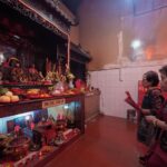 Masyarakat Jakarta saat melaksanakan perayaan tahun baru Imlek 2557.(Foto istimewa)