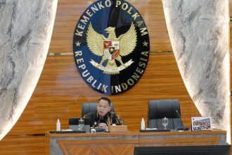 Deputi Bidang Koordinasi Pertahanan Negara dan Kesatuan Bangsa, Mayjen TNI Purwito Hadi Wardhono dalam rapat koordinasi yang digelar di kantor Kemenko Polkam, Jumat (20/2/2026). Foto: Dok Kemenko Polkam