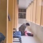 Mahasiswi dibacok di lingkungan UIN Sultan Syarif Kasim Riau, Kamis (26/2/2026). Polisi menyebut motif sementara karena pelaku sakit hati cintanya ditolak. Foto: IG @Info.negri