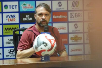 Pelatih Persija Jakarta, Mauricio Souza. Foto ileague
