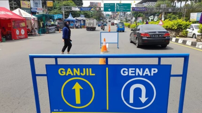 Pemberlakuan ganjil genap ke arah Puncak Bogor. Foto Korlantas