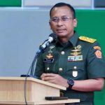 Dirut BPJS Kesehatan Mayjen TNI Purn Prihati Pujowaskito. Foto: Instagram/@keluargaalumifkuns