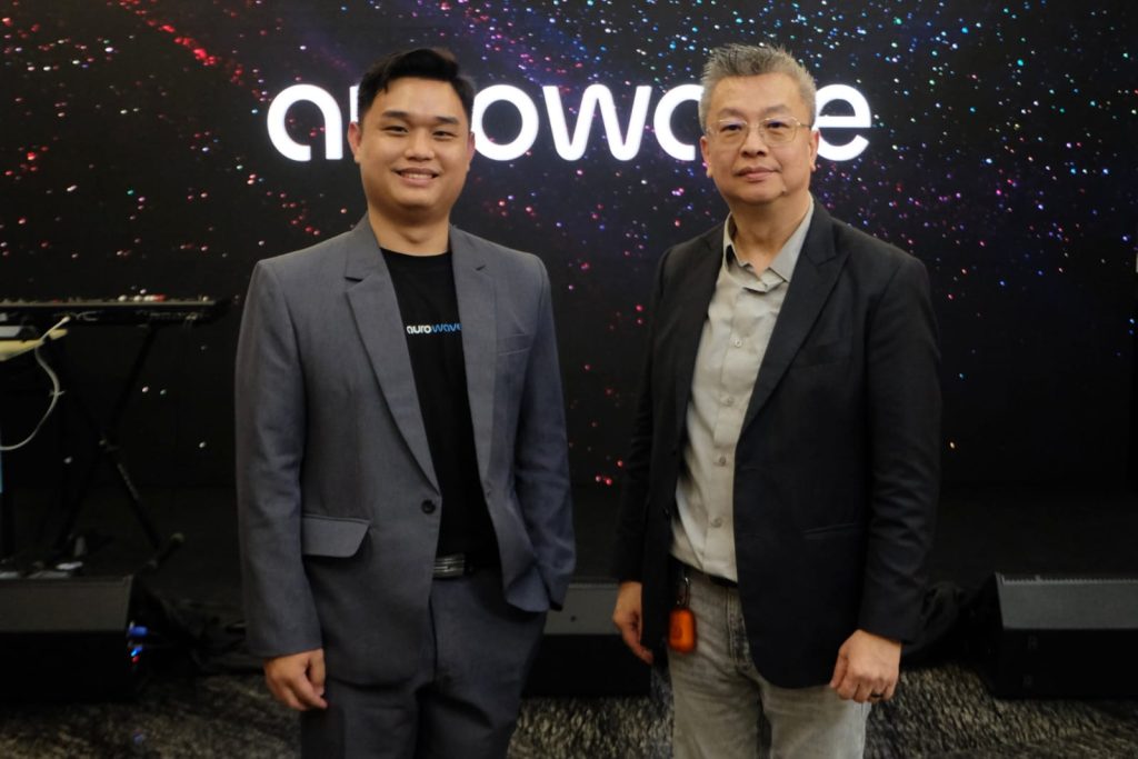 V2 Indonesia Resmi Perkenalkan aurowave, Brand Audio Profesional untuk Kebutuhan Komersial dan Modern 2 Brand Manager aurowave Richie Effendy dan Founder CEO V2 Indonesia Rudi Hidayat. (istimewa).