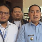 Wakil Wali Kota Depok, Chandra Rahmansyah (ka) dan Caketum HIPMI Depok 2026-2029, Ardian Fajar Prastyawan. Foto: yioutube TVDepok