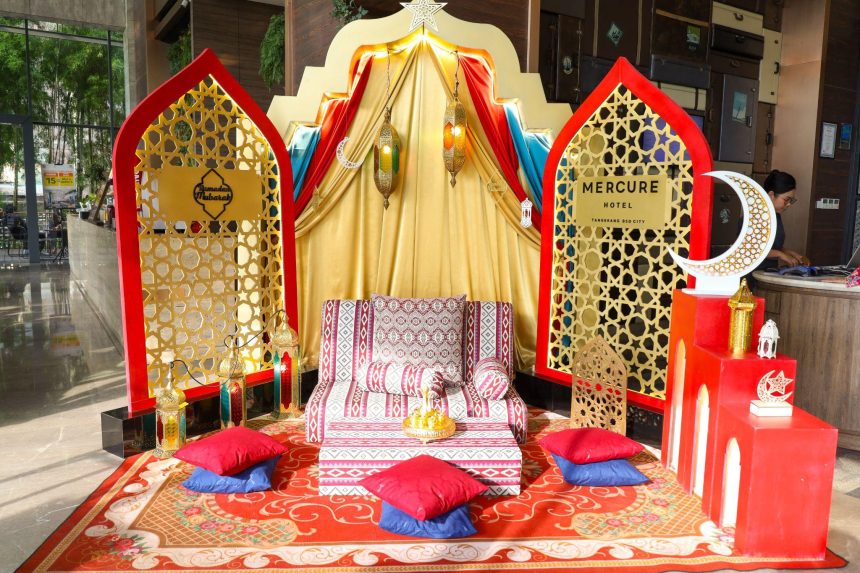 Mercure Tangerang BSD City menghadirkan pengalaman berbuka puasa tematik bertajuk Sundown at The Souk Arabia, mulai mulai 19 Februari hingga 20 Maret 2026. (dok. Mercure Tangerang BSD City).