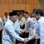 Menteri Perhubungan, Dudy Purwagandhi melantik Suharto sebagai Kepala Badan Pengembangan Sumber Daya Manusia Perhubungan, Jumat (13/2/2026). Foto: Ist