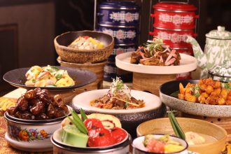 Ibis Styles Jakarta Mangga Dua Square menawarkan paket berbuka puasa all-you-can-eat bertema Sajian Nusantara dengan ragam menu khas Indonesia yang akrab di lidah. (istimewa/dok. Ibis Styles Jakarta Mangga Dua Square).