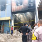 Perusahaan pemilik gudang peptisida yang terbakar berjanji akan mencari zat penawar untuk menetralisir aliran sungai Cisadane yang tercemar