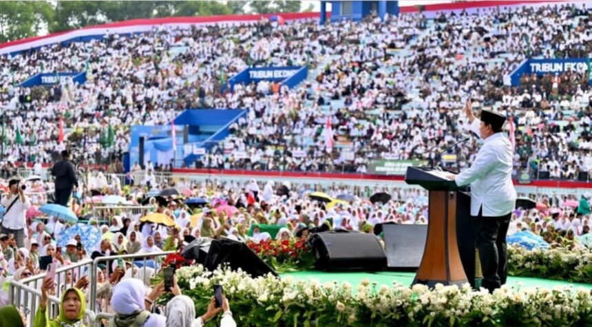 Presiden Prabowo Subianto menyampaikan sambutan pada Mujahadah Kubro Satu Abad NU,di Stadion Gajayana, Kota Malang, Provinsi Jawa Timur, Minggu (8/2/2026) Foto: BPMI Setpres