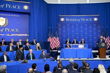 Presiden Prabowo Subianto menghadiri Inaugural Meeting Board of Peace (BoP) yang digelar di Donald Trump United States Institute of Peace, Washington DC, AS, Kamis (19/2/2026. Foto: BPMI Setpres