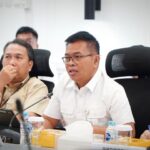 Deputi Bidang Ketersediaan dan Stabilisasi Pangan Badan Pangan Nasional (Bapanas) RI selaku Ketua Pelaksana Satgas, I Gusti Ketut Astawa saat Rapat Koordinasi Satgas Saber Pelanggaran Pangan dipimpin Kabareskrim Polri, Komjen Syahardiantono selaku Ketua Pengarah Satgas Saber di Rupat Dittipideksus Bareskrim di Gedung Awaloedin Djamin Mabes Polri pada pekan lalu. Foto: Ist