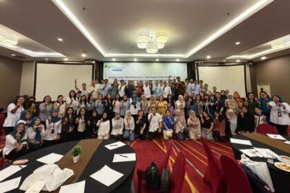 LITERASI: Acara sosialisasi perusahaan binaan serta mitra wadah BPU BPJS Ketenagakerjaan Jakarta Pluit. (foto BPJS Ketenagakerjaan)