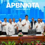 Menteri Keuangan Purbaya saat memimpin konferensi pers terkait kinerja APBN beberapa waktu lalu. Foto: Dok Kemenkeu