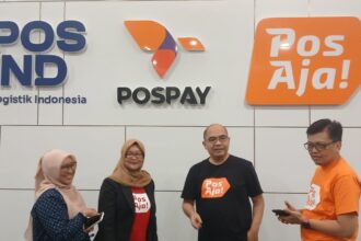 Ki-ka : Yustina Widowati VP Corcomm, Helly S. Halimah SVP Retail Business, Prasabri Pesti Dir Business Development & Portfolio Management, Iwan Gunawan SVP Corsec. Foto: Dok Pos IND