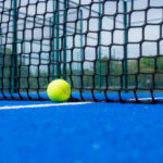 Ilustrasi Pemprov DKI Jakarta resmi memperketat aturan pembangunan lapangan padel. Foto: Istcok @vicvaz