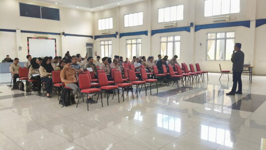 PEKERJA GIZI: Peserta sosialisasi BPJS Ketenagakerjaan dari SPPG wilayah Jakarta Utara. (foto BPJS Ketenagakerjaan Jakarta)