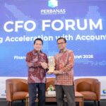 Ketua Umum PERBANAS yang juga Direktur Utama BRI, Hery Gunardi (kiri) dalam forum CFO PERBANAS bertema “Driving Acceleration with Accountability” yang diselenggarakan di Jakarta, Jumat (6/3/2026). Foto: Dok BRI