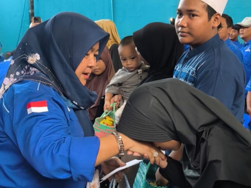 Ketua DPC Partai Demokrat Kepulauan Seribu, Neneng Hasanah . (Foto Sofian/ipol.id)