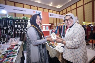 BNI memperkuat dukungan terhadap pemberdayaan usaha mikro, kecil, dan menengah (UMKM) dengan menghadirkan 10 UMKM binaannya dalam pameran Dhawa Festival (Dhawafest) Pesona 2026 di Jakarta. Foto: BNI