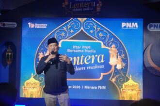 Dirut PNM Arief Mulyadi memotivasi nasabah untuk maju bersama dan terus meningkatkan skill pengembangan bisnis. Foto: ipol. id/Sol