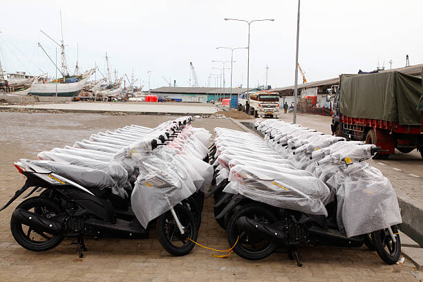 Ilustrasi perdana 254 sepeda motor pemudik diberangkatkan pada perjalanan perdana program Mudik Motor Gratis (Motis) yang digelar oleh Kementerian Perhubungan menjelang Idul Fitri 1447 Hijriah. Foto: Istock @digitalimagination