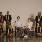 El Rumi dan Syifa Hadju tampil bak bangsawan Keraton dalam foto prewedding bernuansa Jawa klasik di Solo. Foto: IG @elelrumi