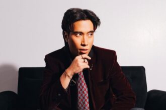 Kasus lagu “Nuansa Bening” belum selesai! Gugatan dari Keenan Nasution ke mendiang Vidi Aldiano tetap lanjut sampai kasasi di Mahkamah Agung. Foto: IG @vidialdiano