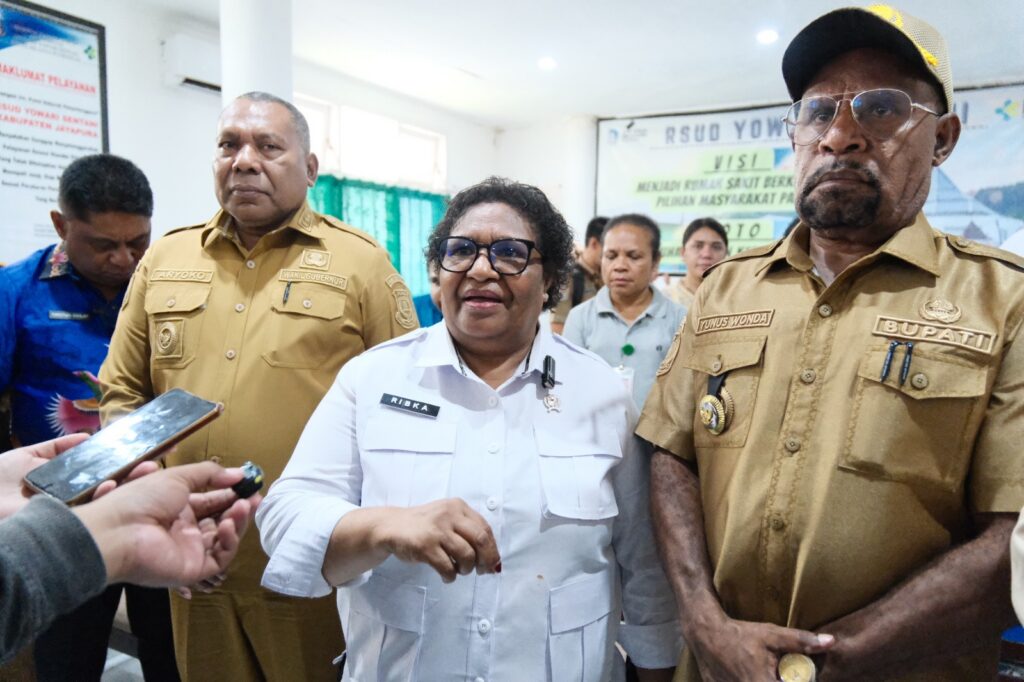 Wamendagri Ribka: Pemerintah Percepat Perbaikan Tata Kelola Layanan Kesehatan di Papua 2 IMG 20260327 WA0000
