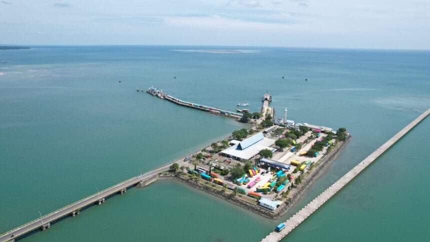 Pengalihan lintasan, bagian dari peningkatan kapasitas pelabuhan. Foto: Dok Humas