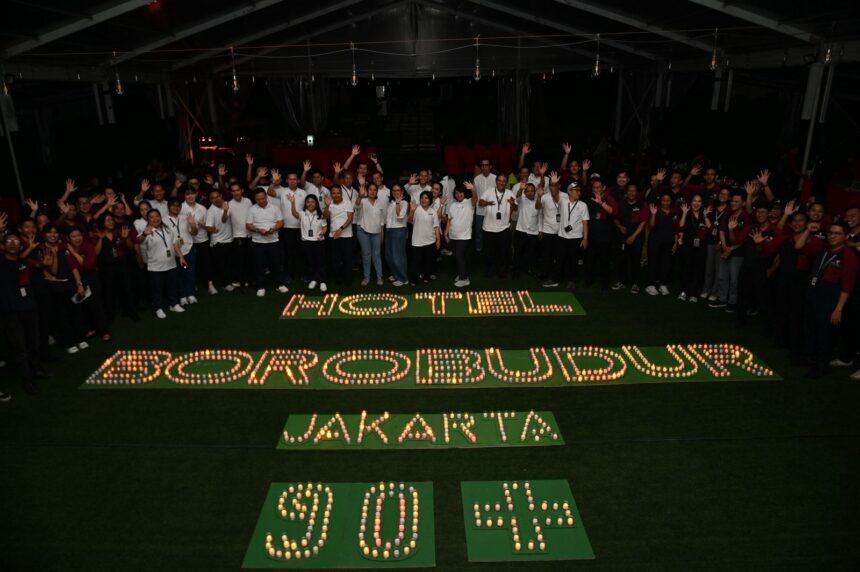 Memperkuat predikatnya sebagai hotel ramah lingkungan, Hotel Borobudur Jakarta bersama Artha Graha Peduli (AGP) kembali berpartisipasi dalam Earth Hour 2026 dengan mengusung tema “Beri Ruang untuk Bumi”.