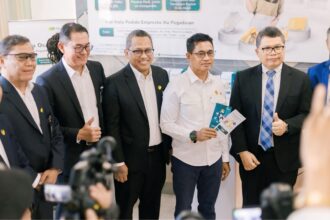 Memperingati hari jadi yang ke-125 tahun, PT Pegadaian mencatatkan sejarah baru dalam perjalanan bisnisnya dengan membuka kantor cabang luar negeri pertama di Dili, Timor Leste.