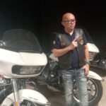 Direktur Utama Anak Elang Harley-Davidson, Suherli saat menggelar "Harley night IFTAR” pada Jumat (13/3/2026).