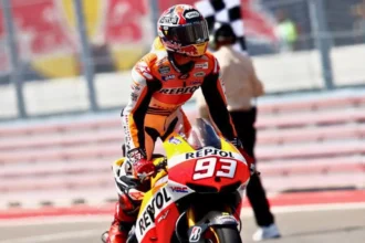 Marc Marquez saat pertama kalinya memenangkan balapan MotoGP Austin tahun 2013 silam bersama Repsol Honda Racing Team. (Foto: motogp.com)