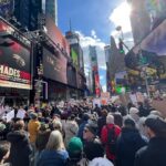 Warga New York turun ke jalan tuntut Trump. Foto: tangkap layar X @logos_id