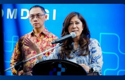Menkomdigi Meutya Hafid menyampaikan keterangan kepada awak media di Kantor Kementerian Komdigi, Jakarta Pusat, Jumat (27/3/2026). Foto: Komdigi