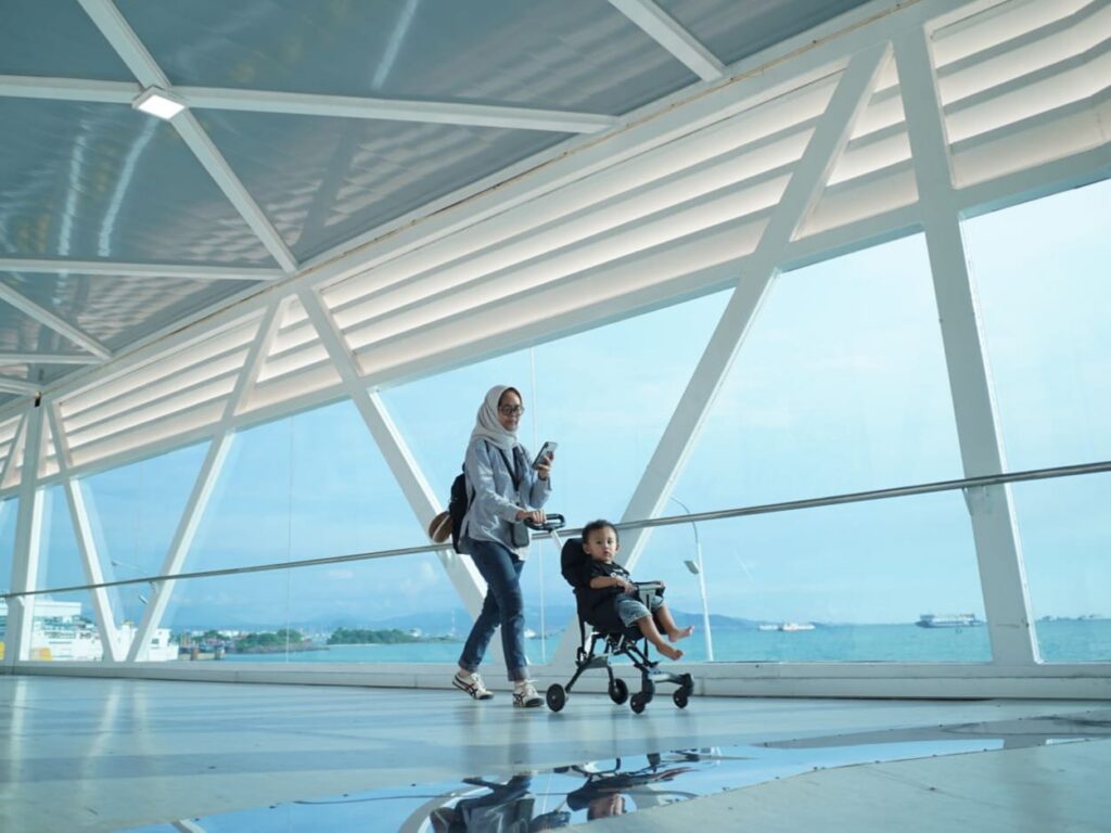 Pergerakan penumpang dan kendaraan dari Jawa menuju Sumatera mulai menunjukkan peningkatan signifikan menjelang periode Angkutan Lebaran 2026. (dok. ASDP).