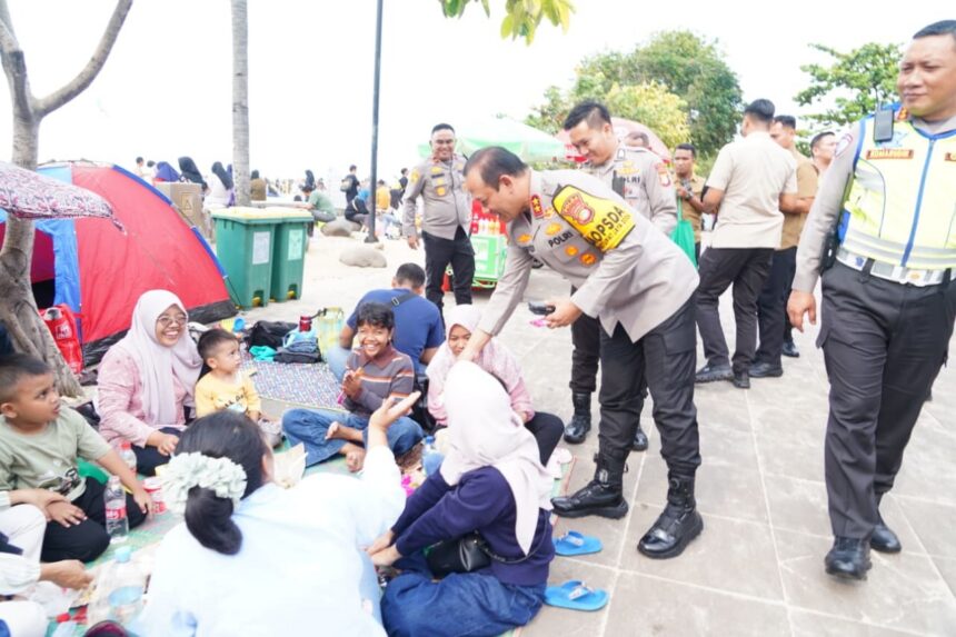 Kapolda Metro Jaya Irjen Pol Asep Edi Suheri beserta jajaran saat meninjau langsung kawasan wisata Taman Impian Jaya Ancol, Jakarta Utara, Senin (23/3/2026). Foto: Bid Humas Polda Metro Jaya